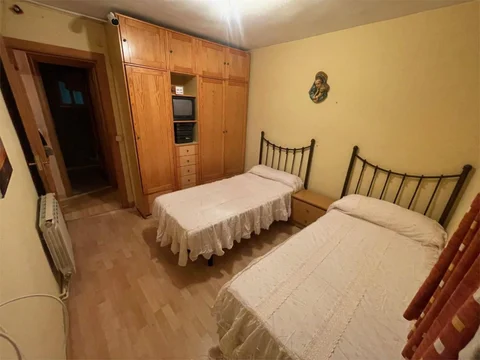 Piso en  Calle Amos de Escalante 4 - Foto 9