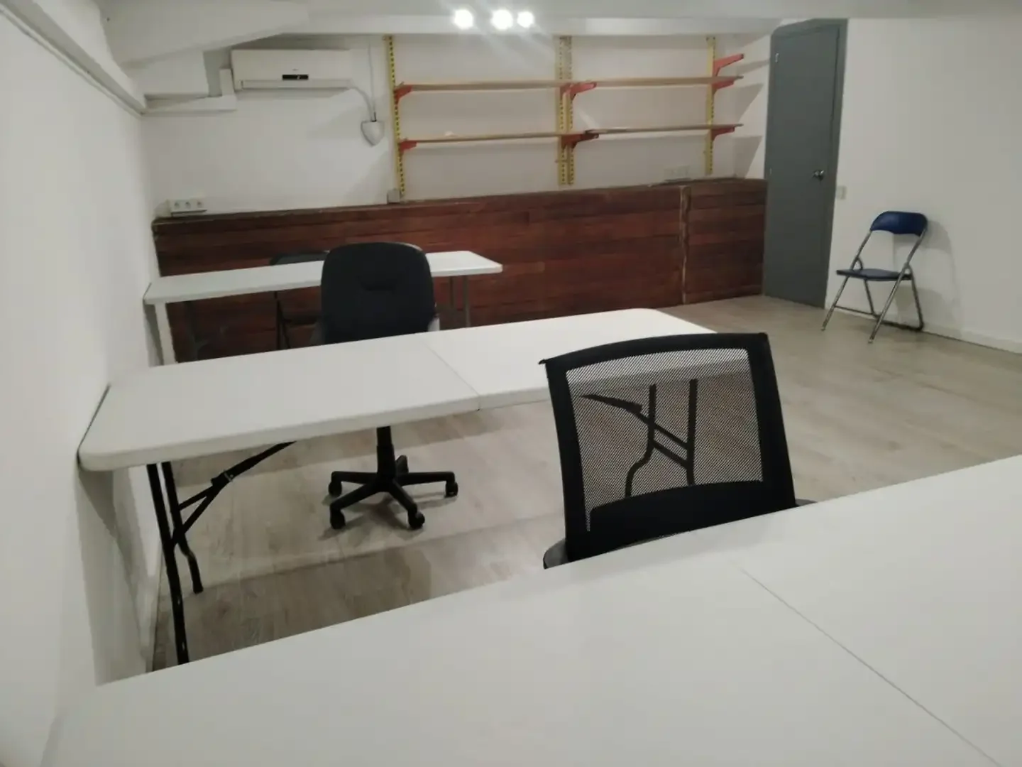 Local comercial en  Plaça d'Eivissa 6 - Foto 4