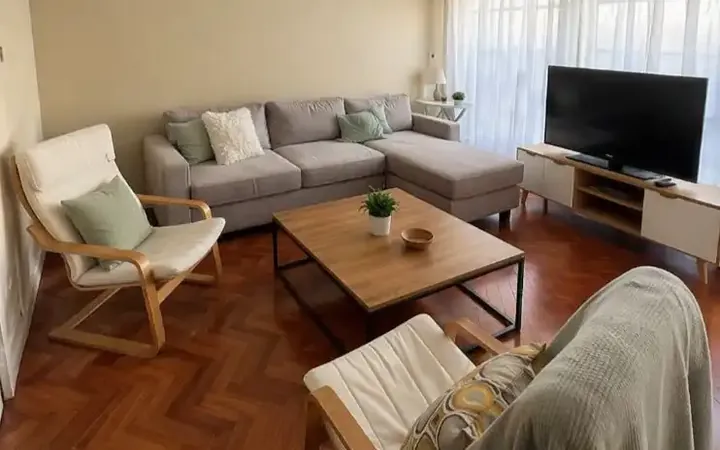 Piso en  Calle de la Infanta Mercedes 33 - Foto 1