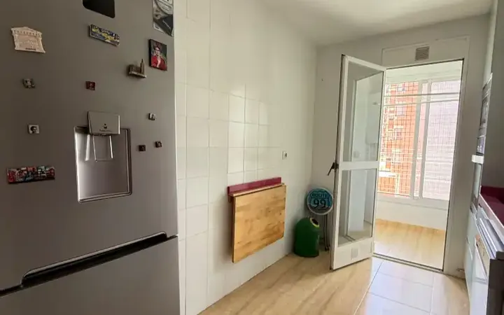 Piso en  Calle del Golfo de Salónica 16 - Foto 5