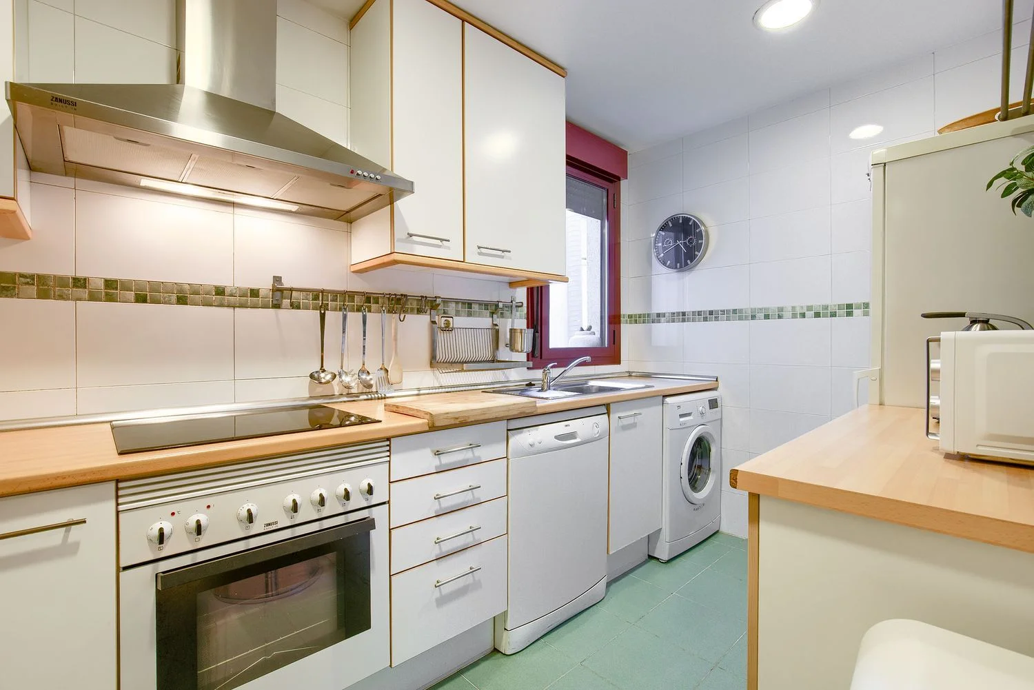 Piso en avenida de la Reina Victoria, 7 - Foto 6