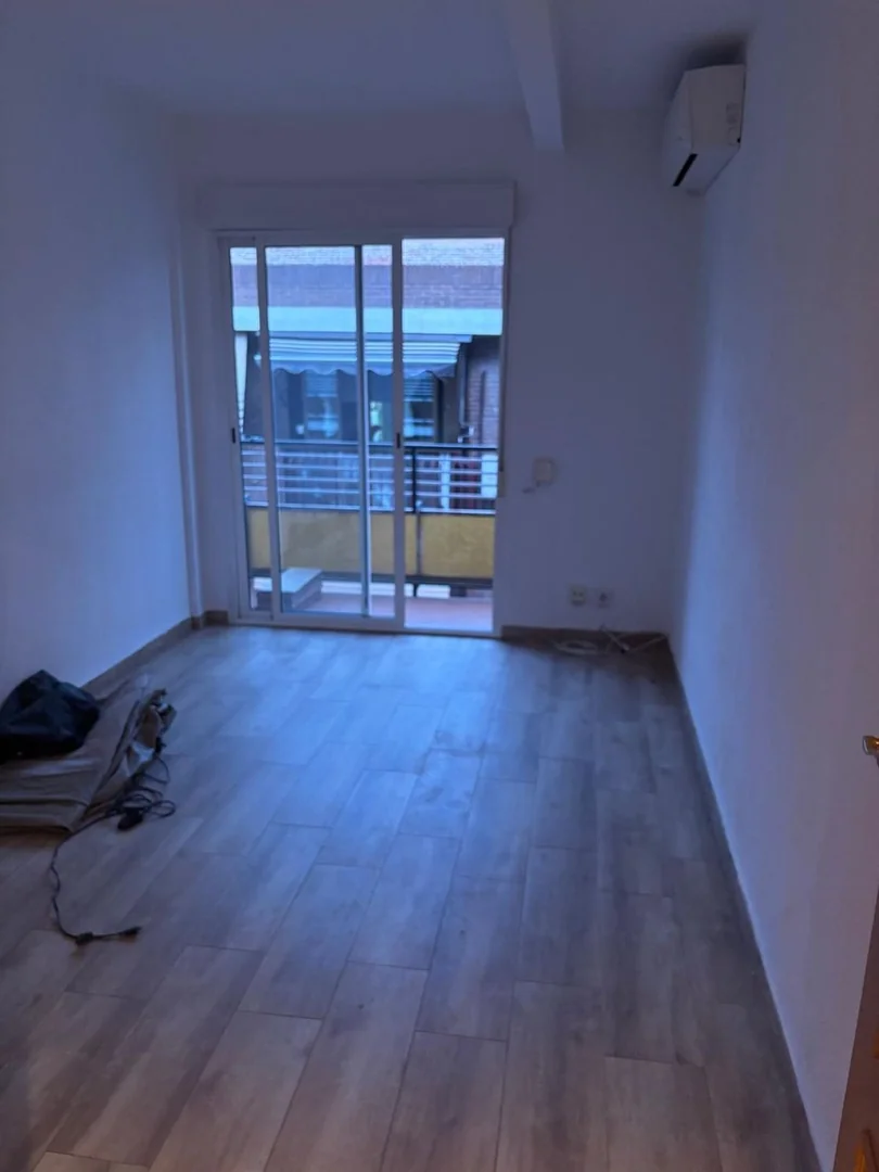 Piso en Calle de Eulalia Gil, 22, Vista Alegre - Foto 2
