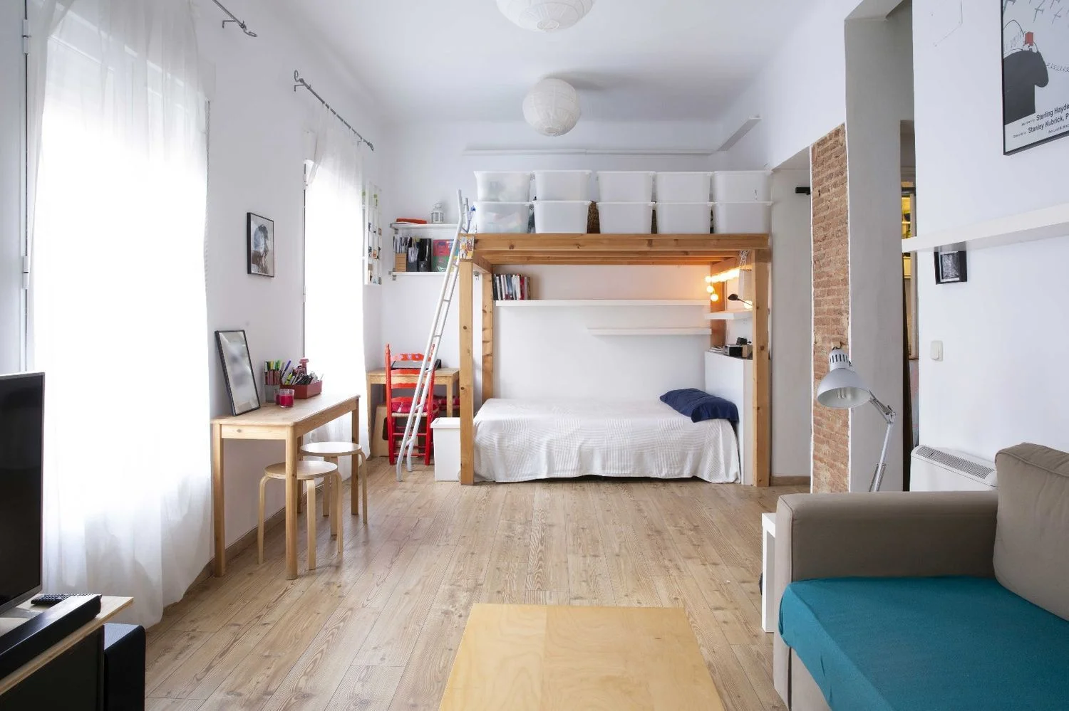 Estudio en calle de jerónima llorente, 17 - Foto 1