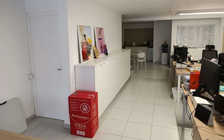 Local en Calle del Pisuerga, 2, La Maternitat i Sant Ramon - Foto 7