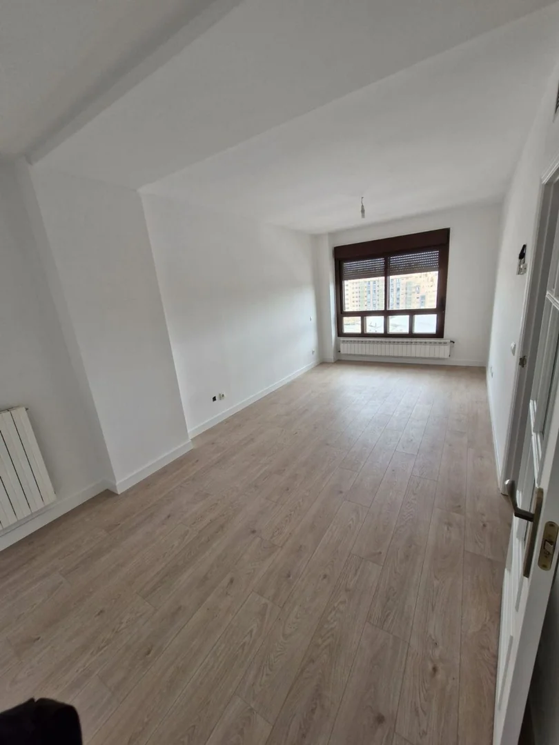 Piso en calle de la Maquinilla, 8