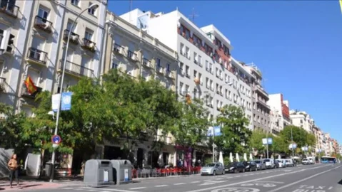 Piso en calle de Narváez, 72 - Foto 3