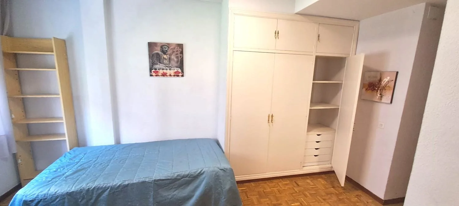 Estudio en calle de Juan de Urbieta, 22 - Foto 1