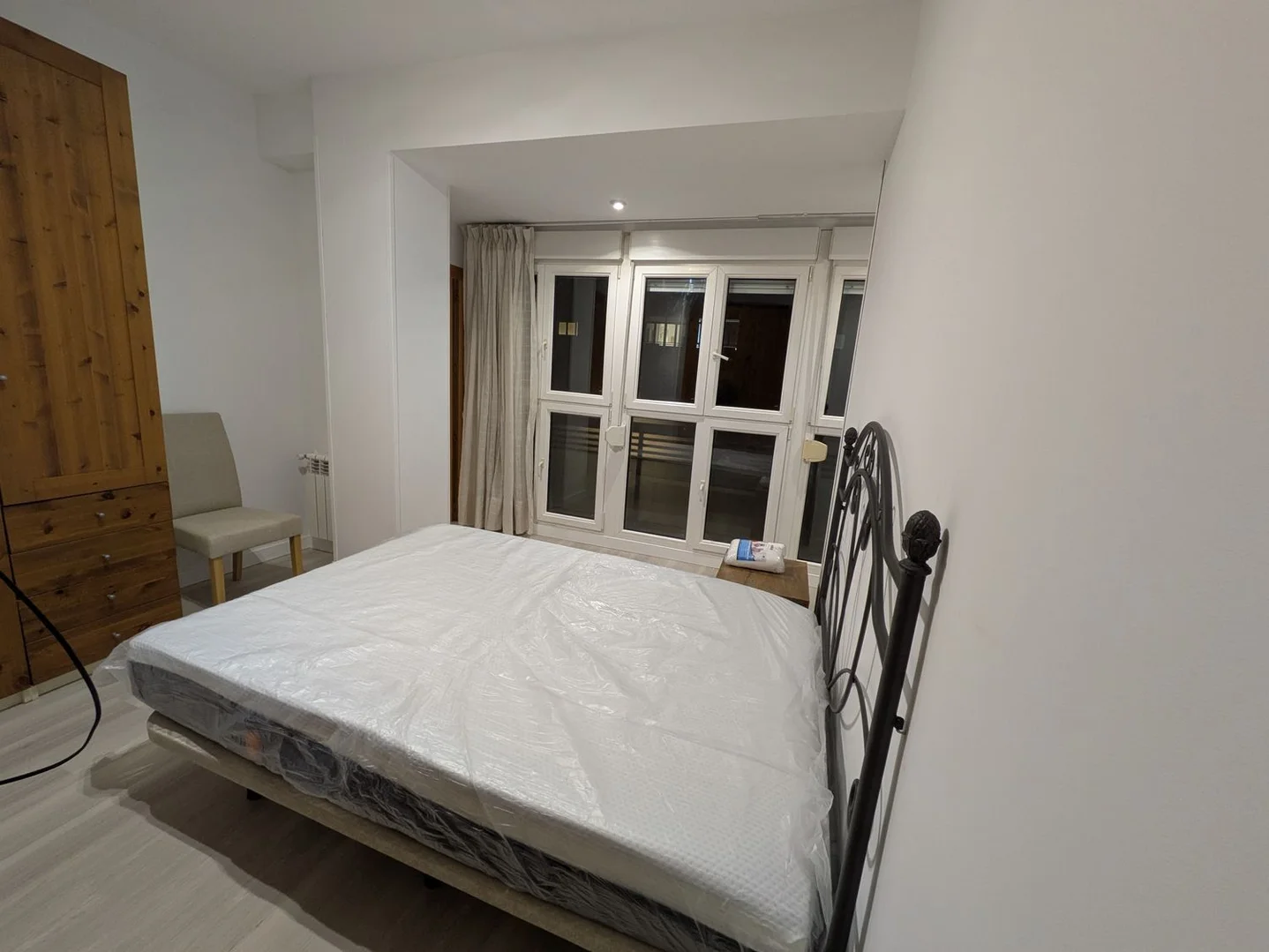 Piso en calle de la Infanta Mercedes, 96 - Foto 17