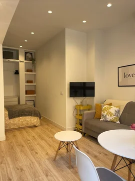 Estudio en calle de Troya, 18 - Foto 2