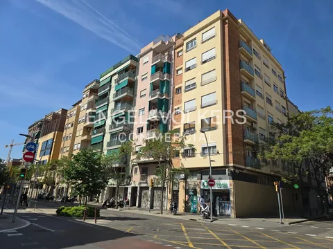 Local comercial en  Barcelona Capital - Foto 34
