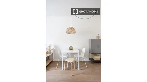 Estudio en Calle de Sant Bertran, El Raval - Foto 10