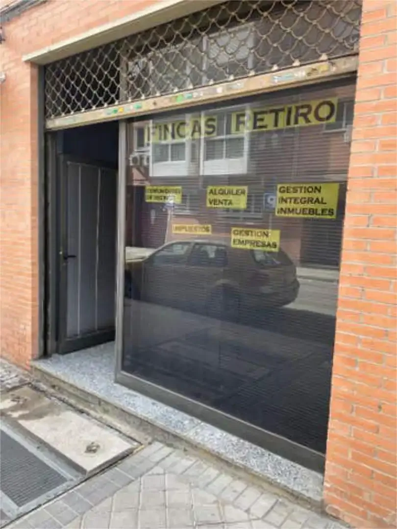 Local comercial en Pacífico - Foto 4