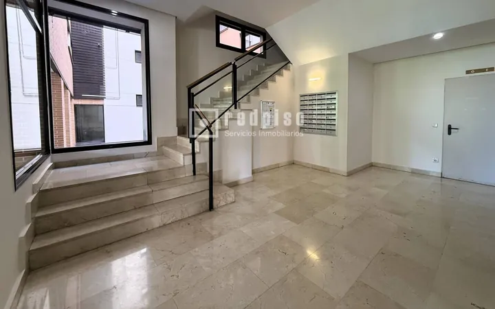 Piso en Calle de Boadilla del Camino, Las Tablas - Foto 21
