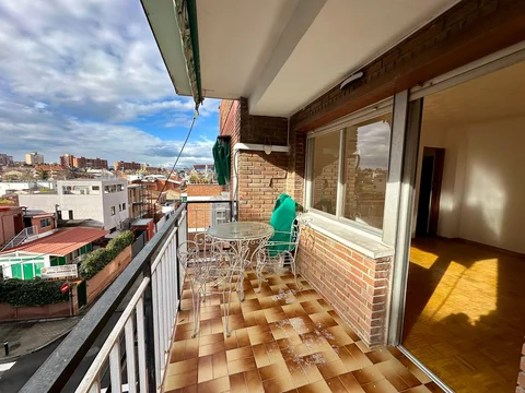 Piso en Barrio Canillas - Foto 1