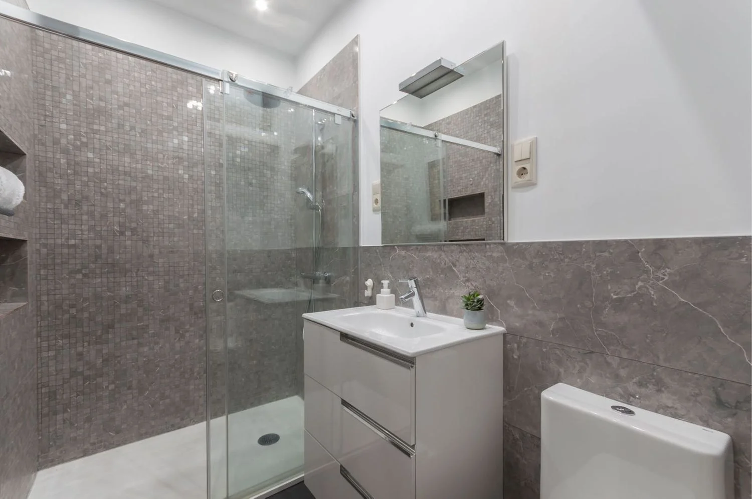 Piso en calle de las Huertas, 14 - Foto 14