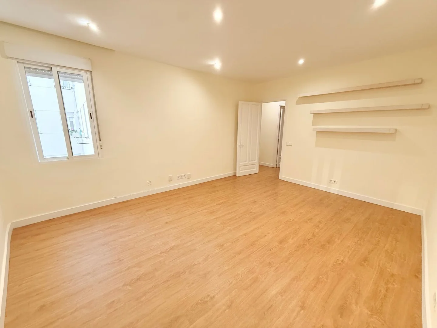 Piso en calle de Modesto Lafuente, 5 - Foto 2