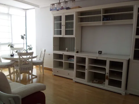 Piso en San Fermín - Foto 1