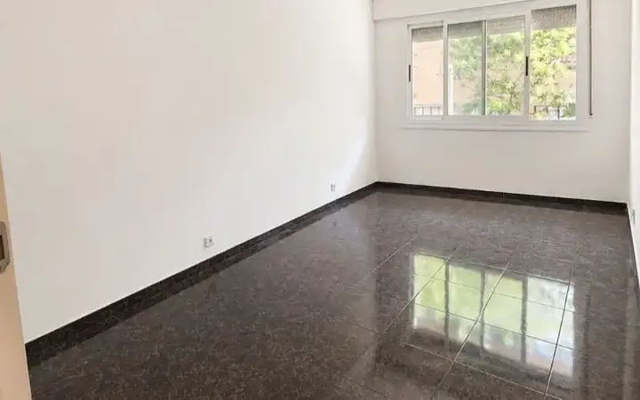 Piso en  Carrer de Vila i Vilà 35 - Foto 1