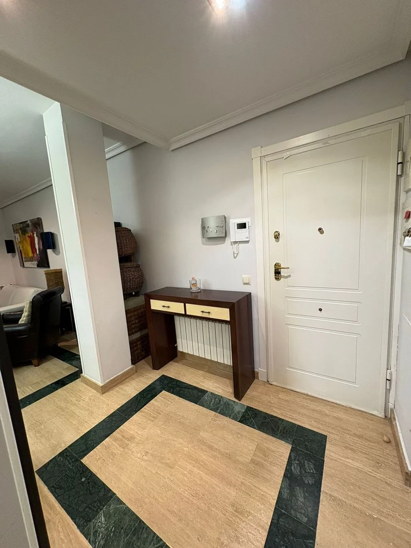 Piso en calle de Cabellera de Berenice, 44 - Foto 2