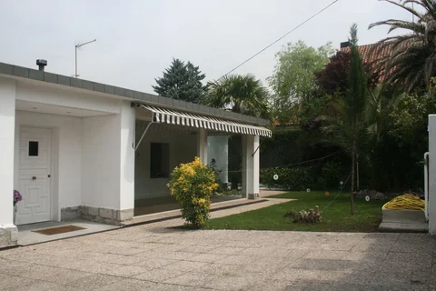 Chalet pareado en calle Valle Laciana, 52 - Foto 1