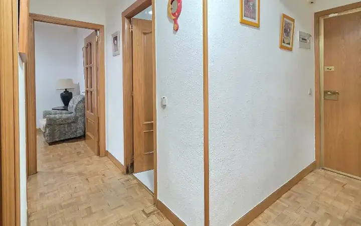 Piso en  Calle de Aguilón - Foto 17