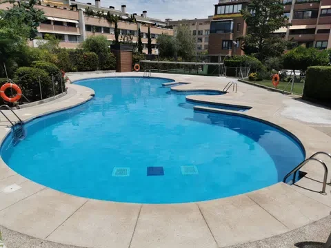 Piso en calle del Monasterio de Sobrado, 14 - Foto 2