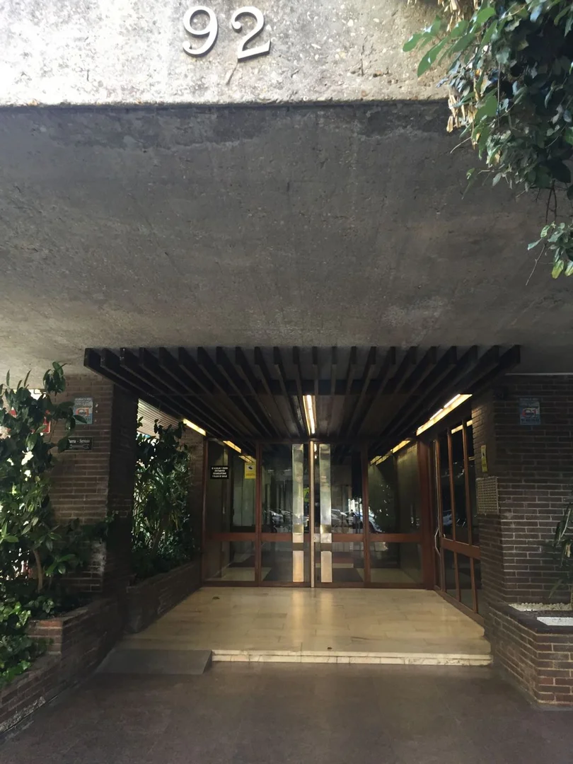 Estudio en calle de la Infanta Mercedes, 92 - Foto 5