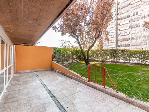 Piso en  Calle de Ramón Gómez de la Serna 2 - Foto 24