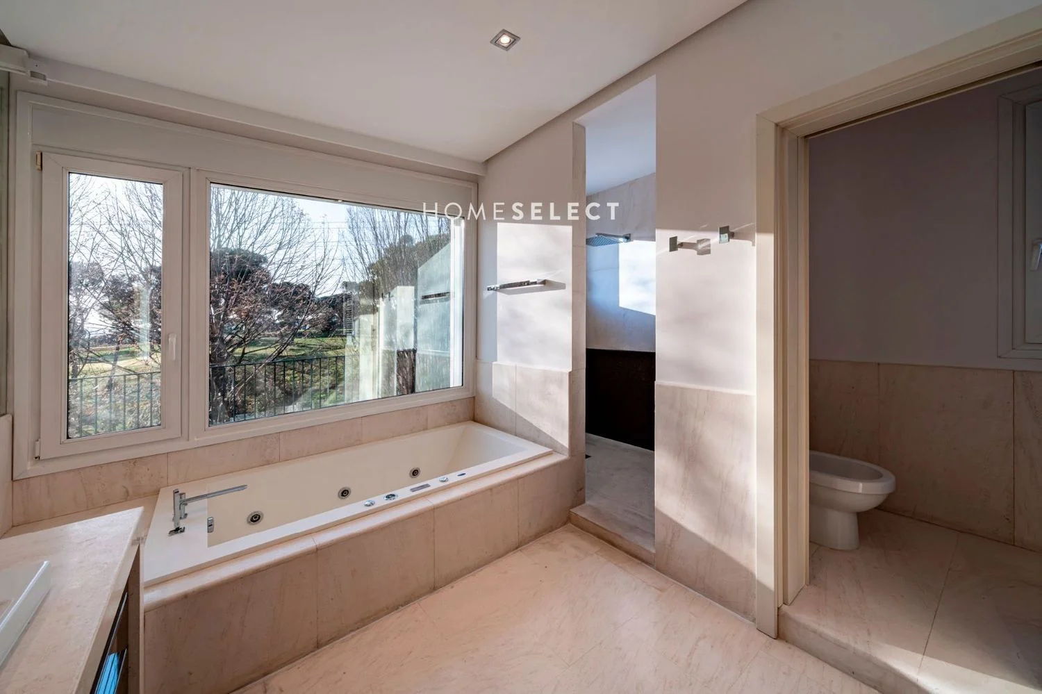 Casa independiente en avenida de Miraflores - Foto 34