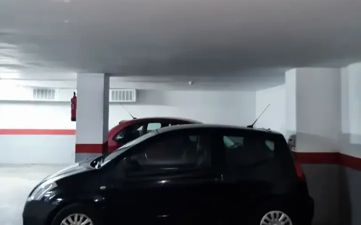 Garaje en  Carrer Daoiz i Velarde 4 - Foto 3