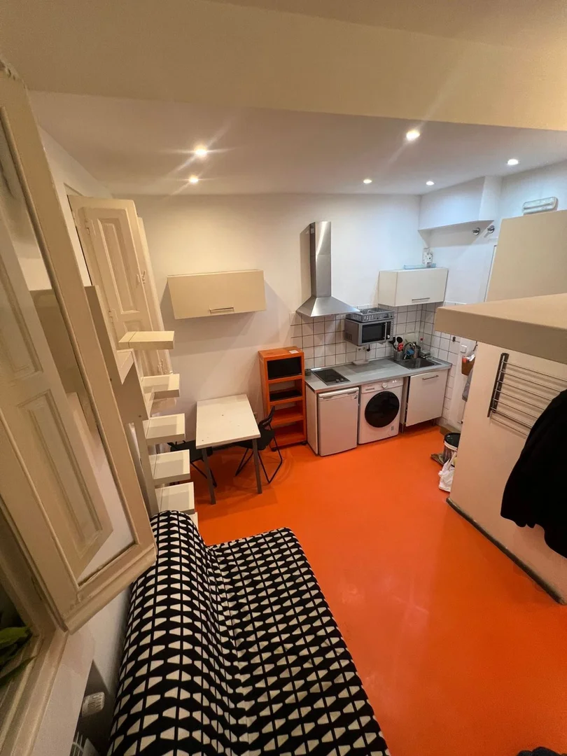 Estudio en calle de Juan de Austria, 22 - Foto 2