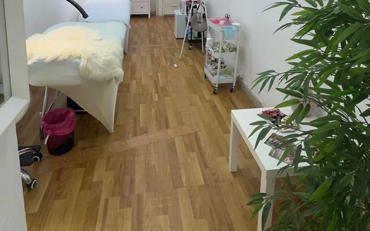 Centro estético en traspaso en Calle de Mallorca, 565 - Foto 1