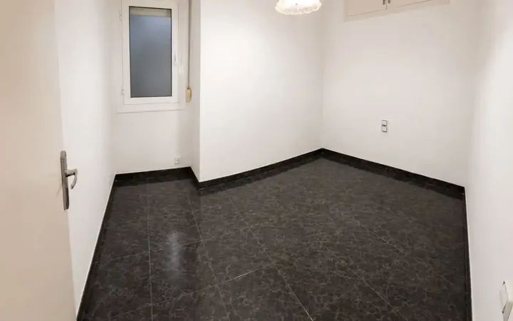 Piso en  Carrer de Vila i Vilà 35 - Foto 5