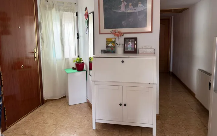 Piso en Numancia - Foto 4