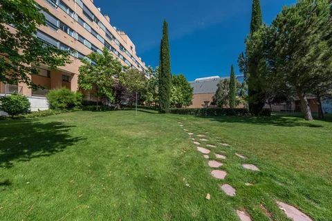 Piso en Barrio Conde Orgaz-Piovera - Foto 11