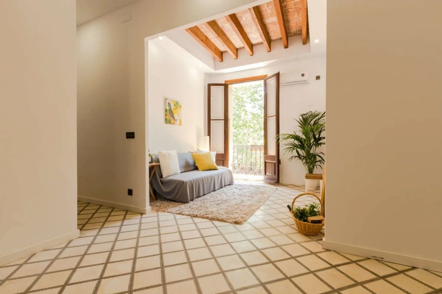 Piso en calle de la indústria, 55 - Foto 2