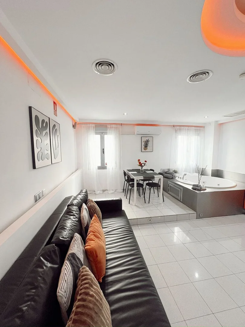 Piso en calle del Caballero de Gracia, 8 - Foto 6