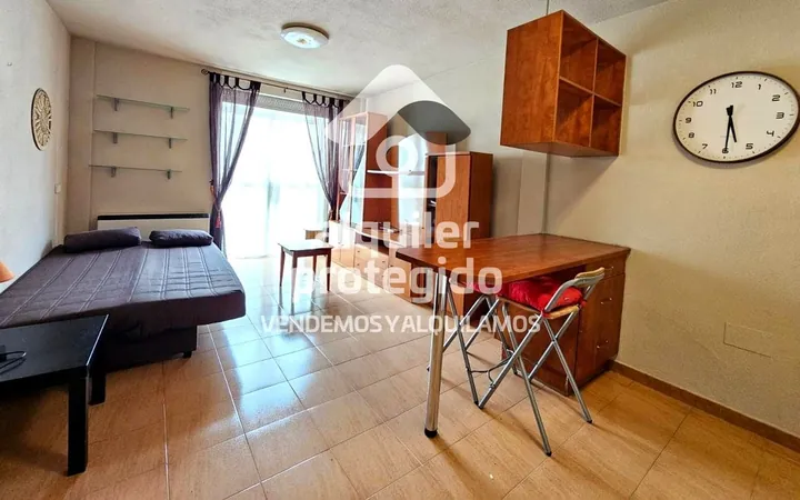 Estudio en Calle de San Florencio, Numancia - Foto 1
