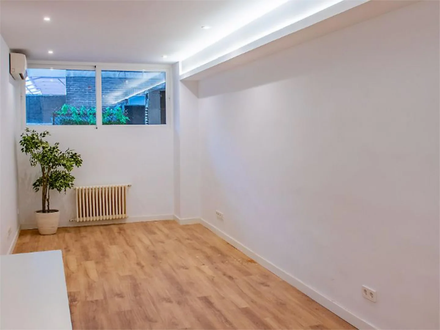 Piso en  Calle de Francisco Silvela 46 - Foto 2