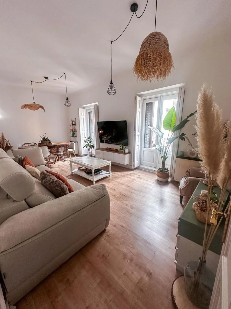 Piso en calle de San Bernardino, 7