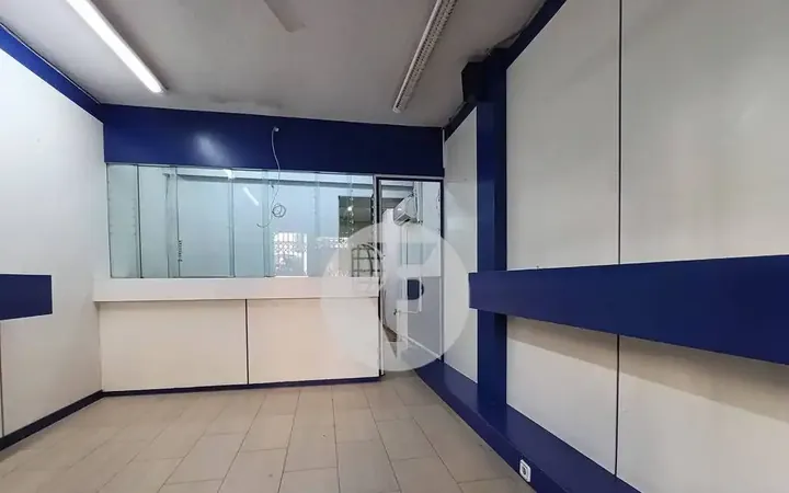 Local comercial en  Barcelona Capital - Foto 1