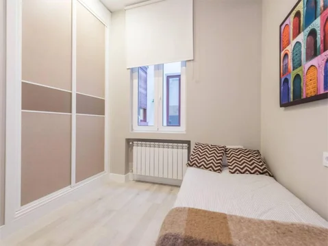 Piso en  Calle de Juan de Herrera 5 - Foto 11