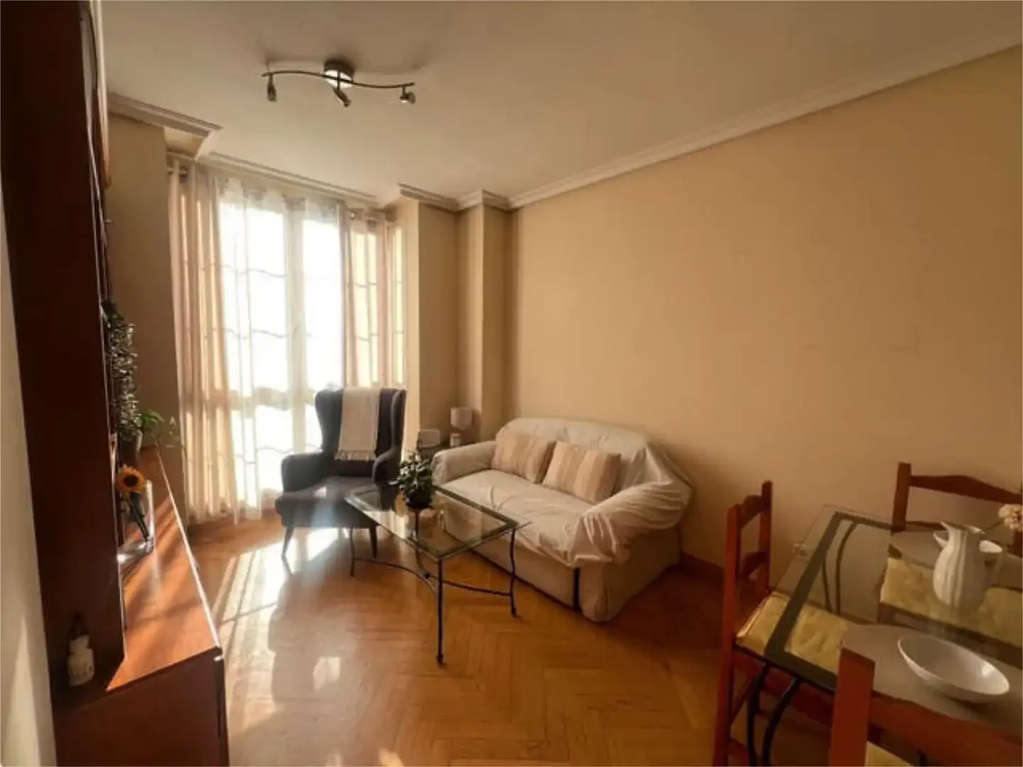 Piso en Embajadores - Foto 4