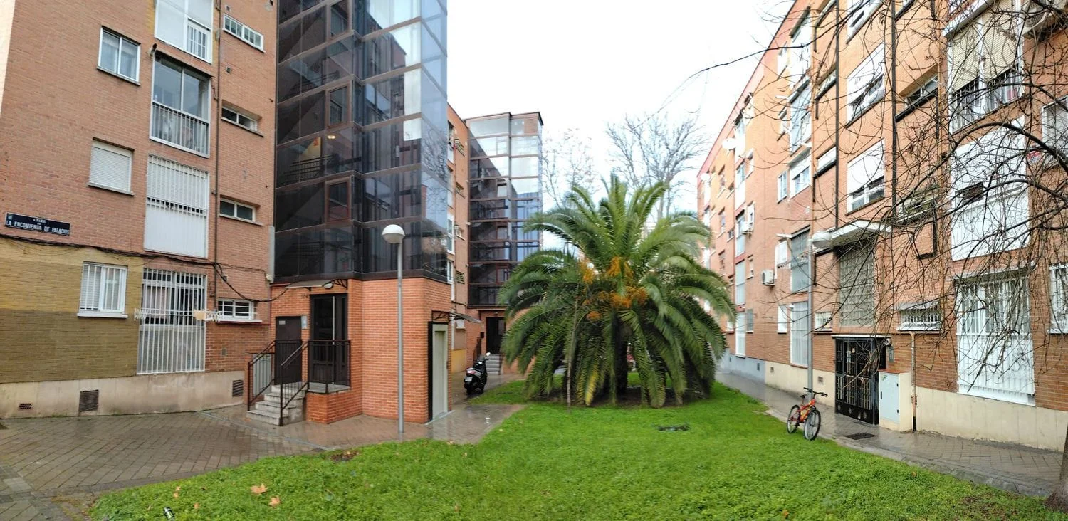 Piso en calle de la Encomienda de Palacios, 124 - Foto 1