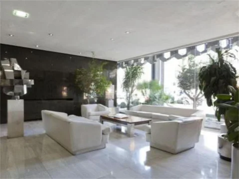 Piso en  Calle del Marqués de la Ensenada 16 - Foto 2