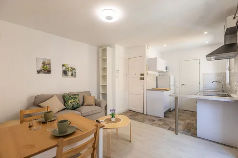 Piso en calle de l'Atlàntida, 8 - Foto 1