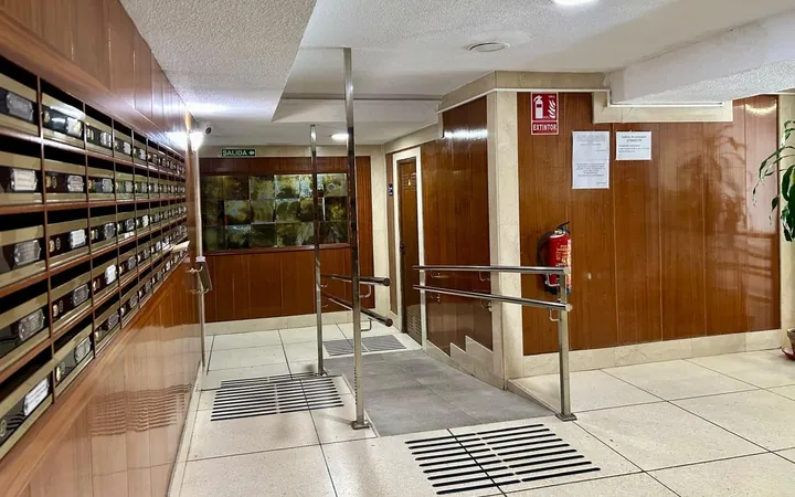 Piso en Calle de Cebreros, 90, Lucero - Foto 8