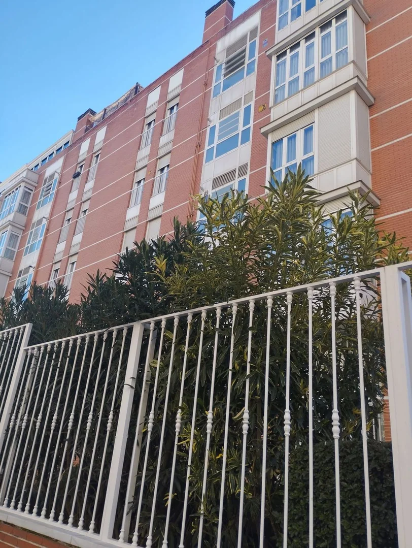 Piso en calle de Elfo, 52