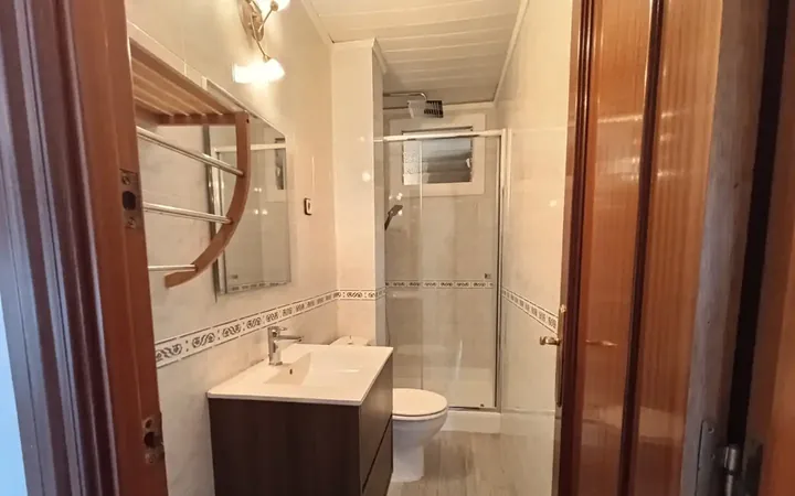 Piso en  Carrer de la Mare de Déu de Port 61 - Foto 11