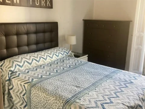 Piso en  Calle de Cuchilleros 1 - Foto 4